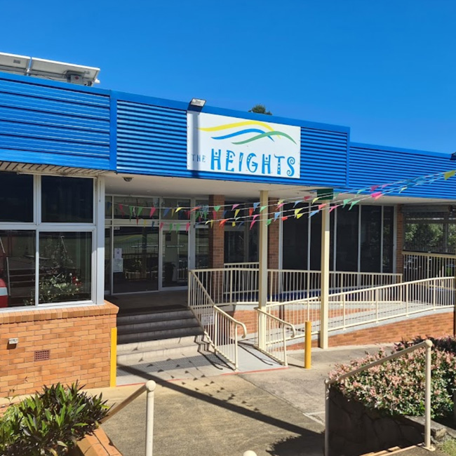 photo of the entry to The-Heights-Sports-Club-Lismore